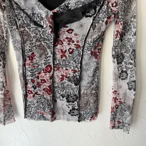 Arianne Top Y2k‎ Small Sheer Black Red Floral Lace Mesh Shirt Whimsigoth Fairy thumbnail 3
