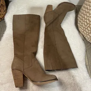 Aldo Tan Brown Heeled Knee High Boots thumbnail 1