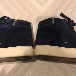 Sam Edelman Navy Blue Suede High Top Sneakers Side Zipper Size 8.5 thumbnail 4