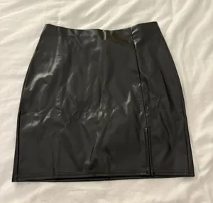 Amazon Faux Leather Bodycon Mini Skirt thumbnail 1