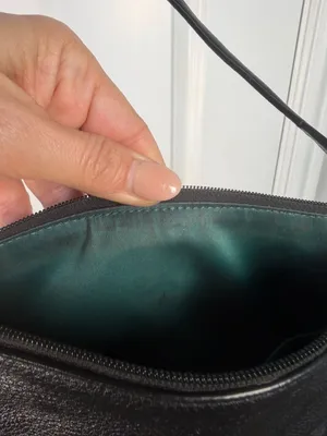 Source Unknown Black Pebbled Leather Crossbody Bag thumbnail 4