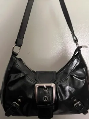 Black Buckle thumbnail 1