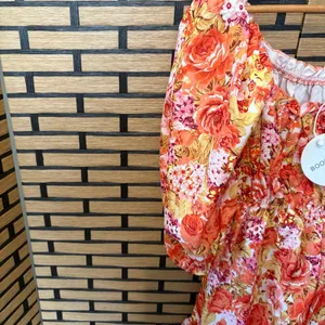 Boohoo Orange Floral Romper‎ Size 4 thumbnail 4