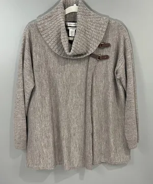 Ellen Tracy Beige 100% Merino Wool Cowl Neck Buckle Accent Pullover Sweater XL thumbnail 1