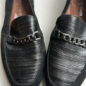 Leather/suede loafers chain Black Size 6 thumbnail 3