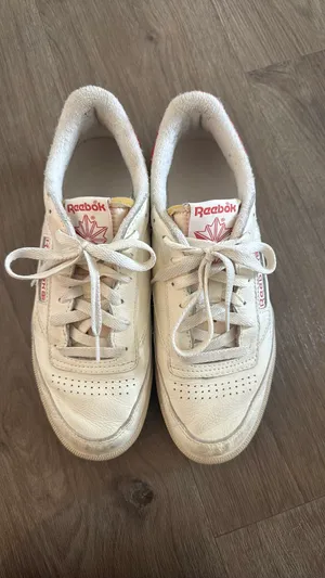 Reebok Sneakers thumbnail 6