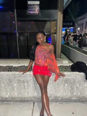 Edikted Red Sequin Mini Skirt thumbnail 3