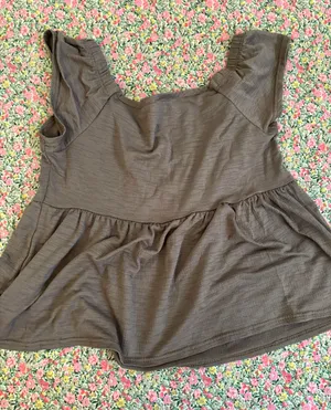 Brown Top Size M thumbnail 2