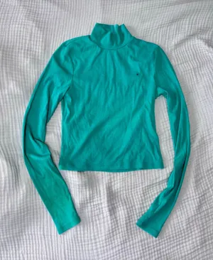 Women's American Eagle Outfitters Green Ribbed Long Sleeve Tee M thumbnail 1
