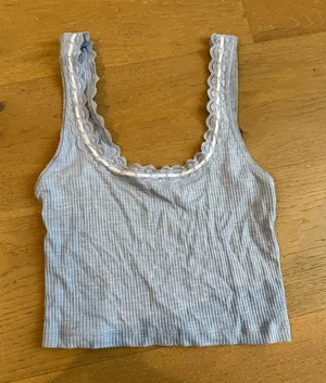 Aerie Tank  thumbnail 1