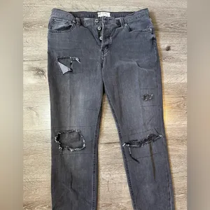 Women Free People Charcoal Distressed Skinny Jeans size 31 thumbnail 6