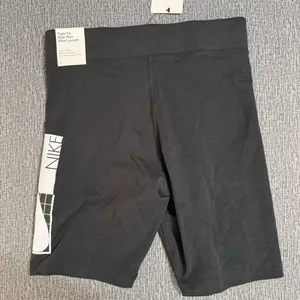Nike Sportswear High Rise Bike Shorts thumbnail 4