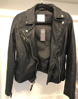 Abercrombie NWT Black Leather Jacket thumbnail 2