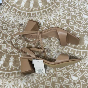 A New Day Women's Brown Strappy Sandals thumbnail 2
