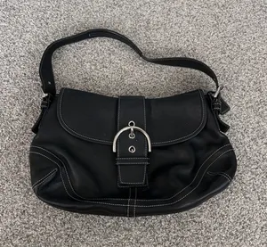 Y2K VTG Coach Soho Black Leather Buckle Flap Shoulder Bag‎ 9248 Contrast Stitch thumbnail 1
