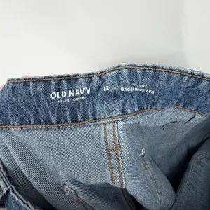 Old Navy Drapey Denim High Rise Baggy Wide Leg Jeans Size 12 Blue Medium Wash thumbnail 3
