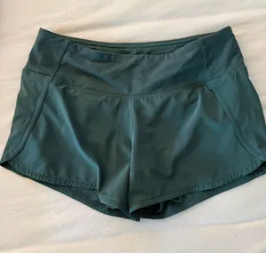 Lulu lemon shorts  thumbnail 1