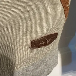 Billabong Gray and Olive Hoodie Women’s Workwear Medium thumbnail 3