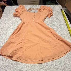 Davi & Dani Peach Smocked Square Neck Puff Sleeve Mini Dress Women's Size S thumbnail 1