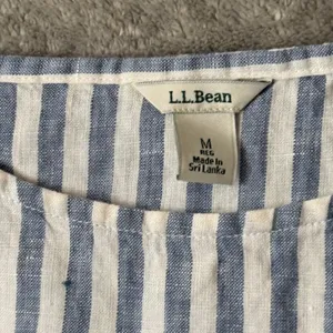 L.L. Bean Linen Blue White Stripe Top Womens M Pocket Short Sleeve Nautical thumbnail 2
