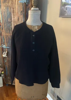 Old Navy Black Crewneck Long Sleeve Waffle Henley Tee | Size Medium thumbnail 1