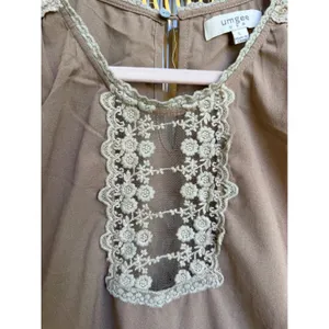 Umgee USA Taupe Brown Floral Lace Crochet Sleeveless Blouse Top Size Large‎ thumbnail 2