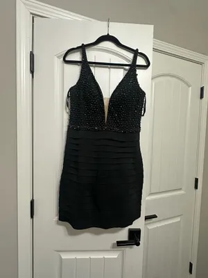 Sherri Hill Homecoming Black Deep V Neck Short Dress with Beading thumbnail 3