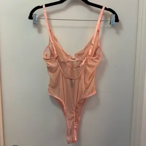 NWOT PrettyLittleThing Pink Sheer Bodysuit | Feminine Going Out Top thumbnail 2