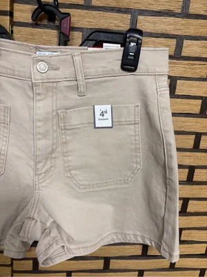 Time and tru khaki patch pocket shorts size 10 Tan thumbnail 3