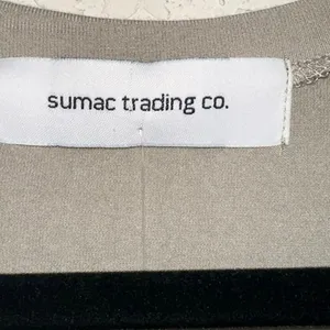 Sumac Trading Co NWT‎ Bamboo Long Sleeve V-Neck Top Small Sage Taupe Made in USA thumbnail 3