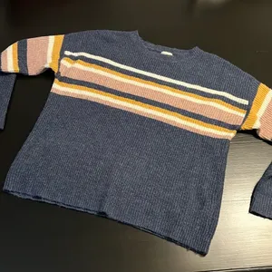 Hem‎ and Thread Blue Striped Crewneck Sweater Pink Gold White Knit Small thumbnail 1