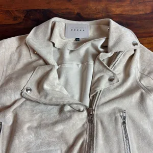 BLANKNYC Womens Tan Suede Moto Jacket Faux Leather Zip Up Size L‎ thumbnail 3