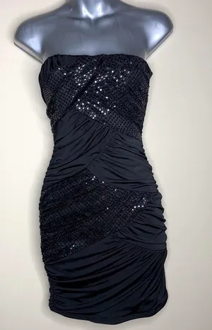 Black Dress thumbnail 1