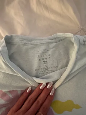billabong tee thumbnail 2