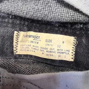 Wrangler Vintage High Waisted Black Straight Leg Jeans Made in USA Sz 8 Western thumbnail 3