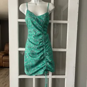 Lovers +‎ Friends Teal Floral Mini Dress thumbnail 3