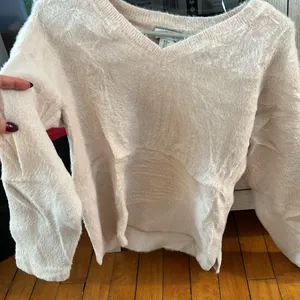 Rachel Zoe Baby pink sweater thumbnail 2