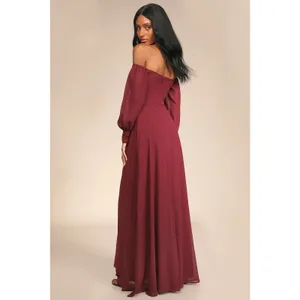 NWOT Lulu's Feel the Romance Burgundy Off-the-Shoulder Maxi Dress Women's Small thumbnail 2