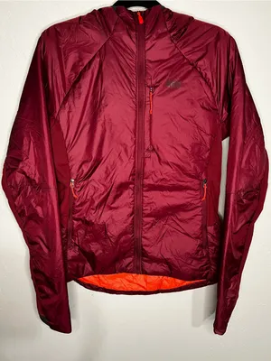 REI Co-Op Flash Insulated Hybrid Lightweight Packable Burgundy Hooded‎ Jacket thumbnail 2