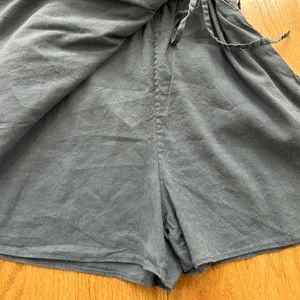 Theory Short Sleeve‎ Linen Blend Wrap Front Romper Size 8 Gray Minimalist thumbnail 12