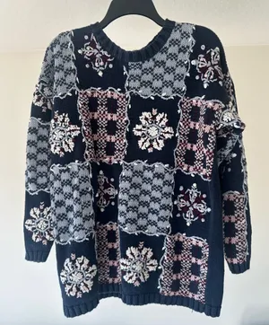 Christopher & Banks Embroidered sweater thumbnail 1