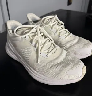 Lululemon shoes thumbnail 1