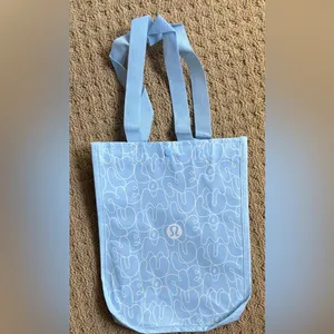 New LULULEMON Spring 2025 Small Shopping Tote Bag Light Blue Bubble Lunch Gym thumbnail 3