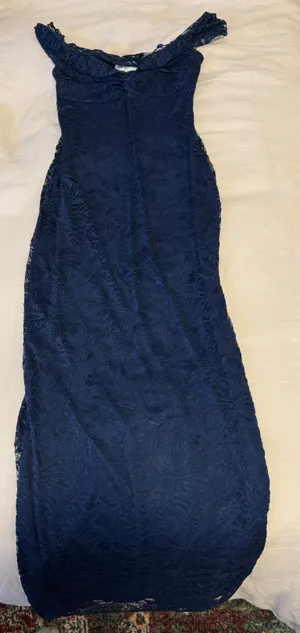 Princess Polly Off The Shoulder Navy Maxi Dress thumbnail 4