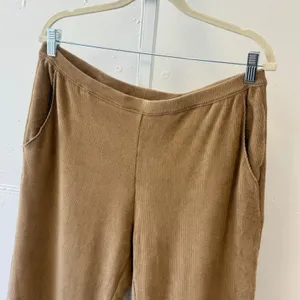 L.L. Bean Petite Brown Tan Corduroy Straight Leg Elastic Waist Pants Women's Lg‎ thumbnail 3