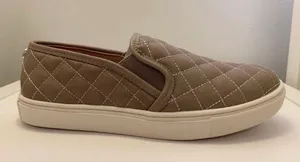 Steve Madden Ecentrq Slip On Quilted Sneaker thumbnail 3