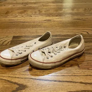 Converse All Star White Canvas Low Lace-Up‎ Unisex Sz M5/W7 thumbnail 2