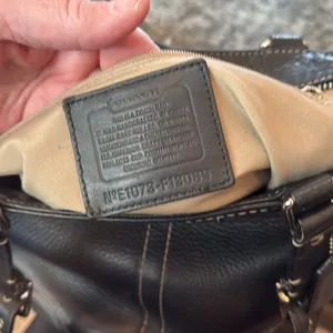 Coach Black Vintage Hamilton Pebbled Leather Handbag Tote Bag 13089 thumbnail 5