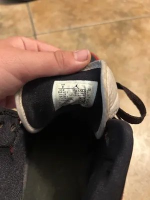 Limited Edition Authentic Jordan 1s thumbnail 2