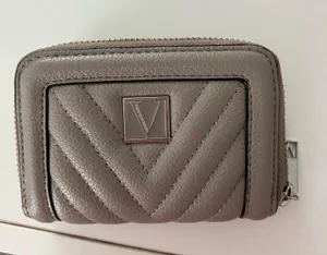 Victoria's Secret Small Wallet thumbnail 7